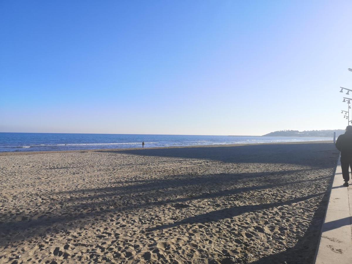 דירות לה פינדה Playa Pineda Playa מראה חיצוני תמונה
